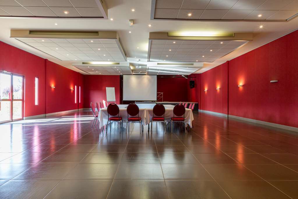 Hotel Confort Le Moulin Rouge Terrasson Udogodnienia zdjęcie